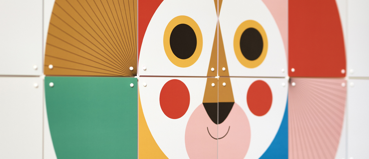 an abstract lion face made up of tiles in different colors using SYNAPS